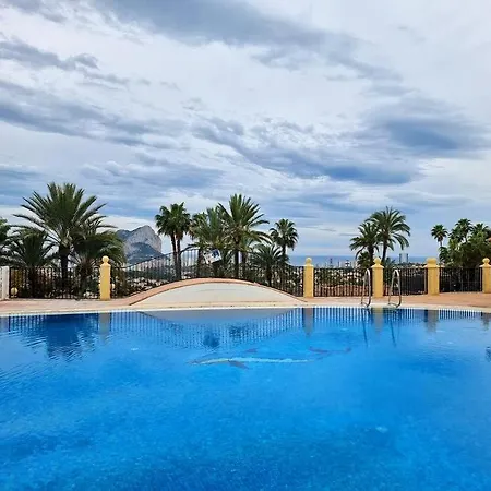 Διαμέρισμα Flamingo - Imperial Park - Sea View, 6 Pools, Terrace Κάλπε