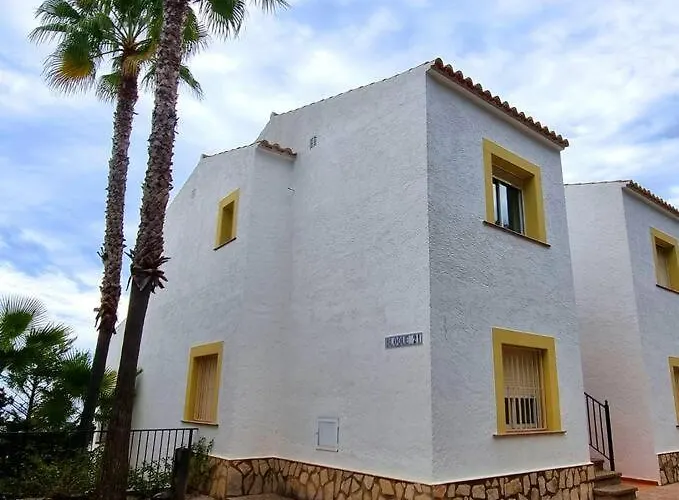 Flamingo - Imperial Park - Sea View, 6 Pools, Terrace