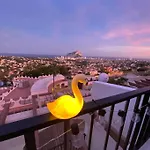 Flamingo - Imperial Park - Sea View, 6 Pools, Terrace * קלפה