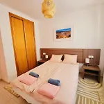 Flamingo - Imperial Park - Sea View, 6 Pools, Terrace דירה *