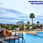 Flamingo - Imperial Park - Sea View, 6 Pools, Terrace קלפה