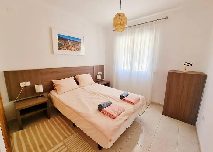 Flamingo - Imperial Park - Sea View, 6 Pools, Terrace Appartamento