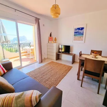 Apartment Flamingo - Imperial Park - Sea View, 6 Pools, Terrace *